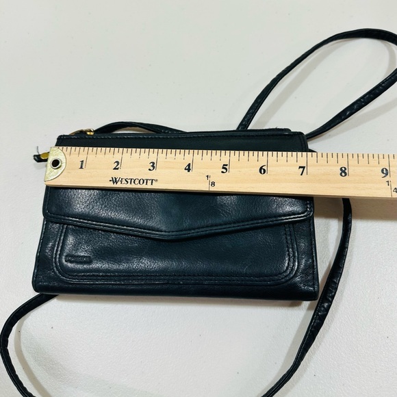 Fossil Vintage‎ Black Leather Crossbody Purse Bag Wallet Phone Sunglasses Pouch! - Picture 6 of 12